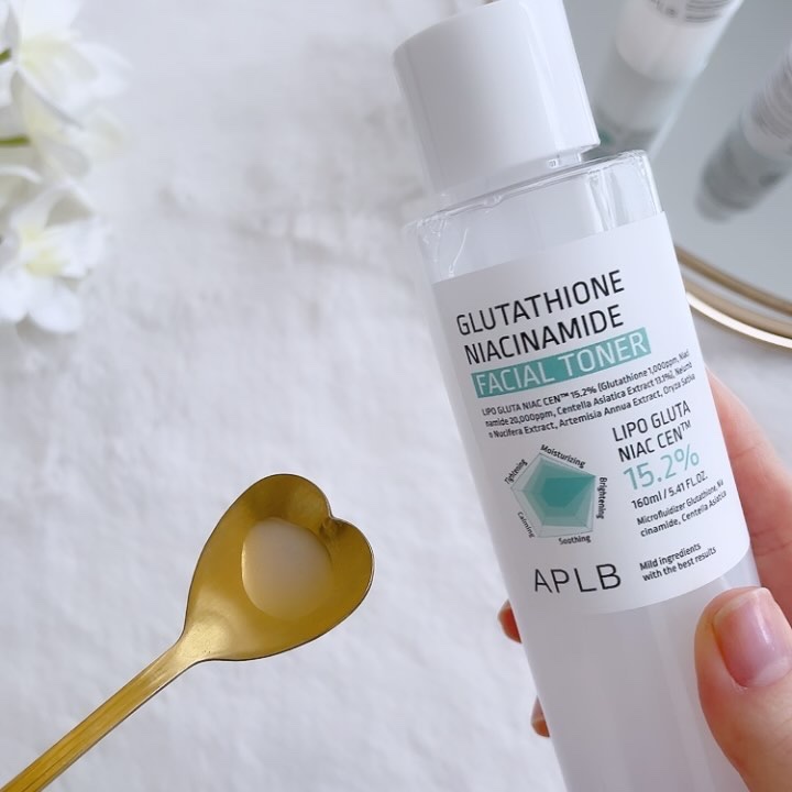 グルタチオンナイアシンアミド フェイシャルトナー/APLB/化粧水を使ったクチコミ（2枚目）