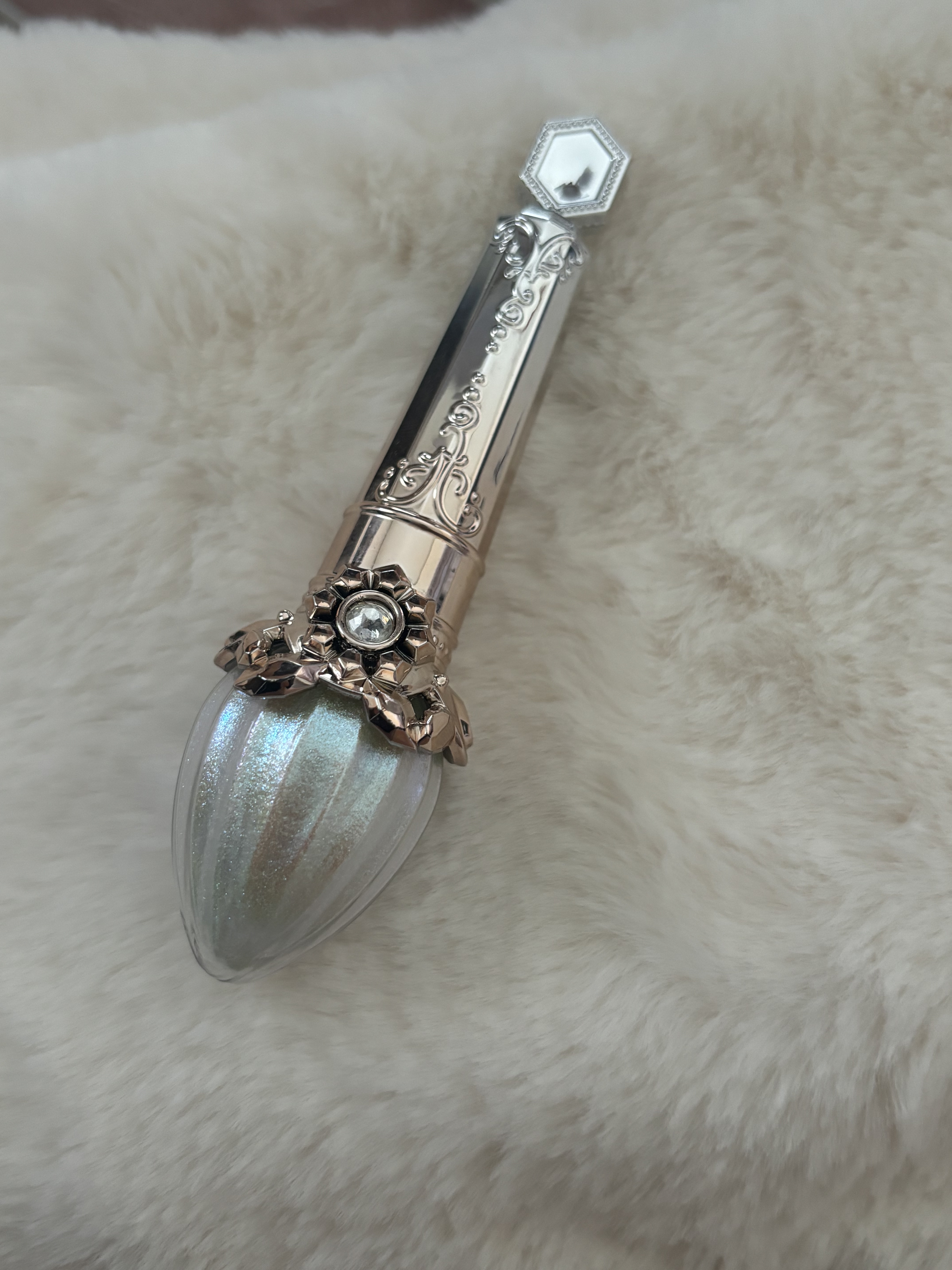 リキッドアイシャドウ/AGAG/リキッドアイシャドウの動画クチコミ1つ目