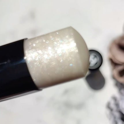 ボーム エサンシエル/CHANEL/スティックハイライトを使ったクチコミ(1枚目)