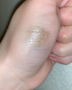 トゥインクル トゥインクル リキッド グリッター アイシャドウ/Too Faced/グリッターの動画クチコミ1つ目