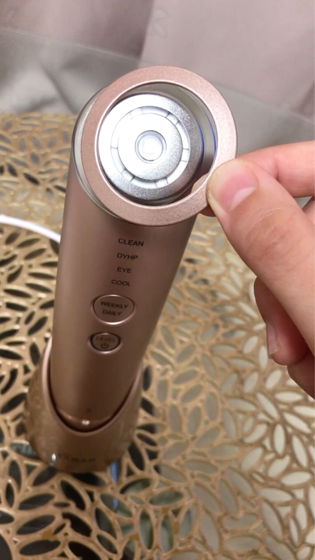 フォトプラス シャイニー/YA-MAN TOKYO JAPAN/美顔器・マッサージの動画クチコミ4つ目