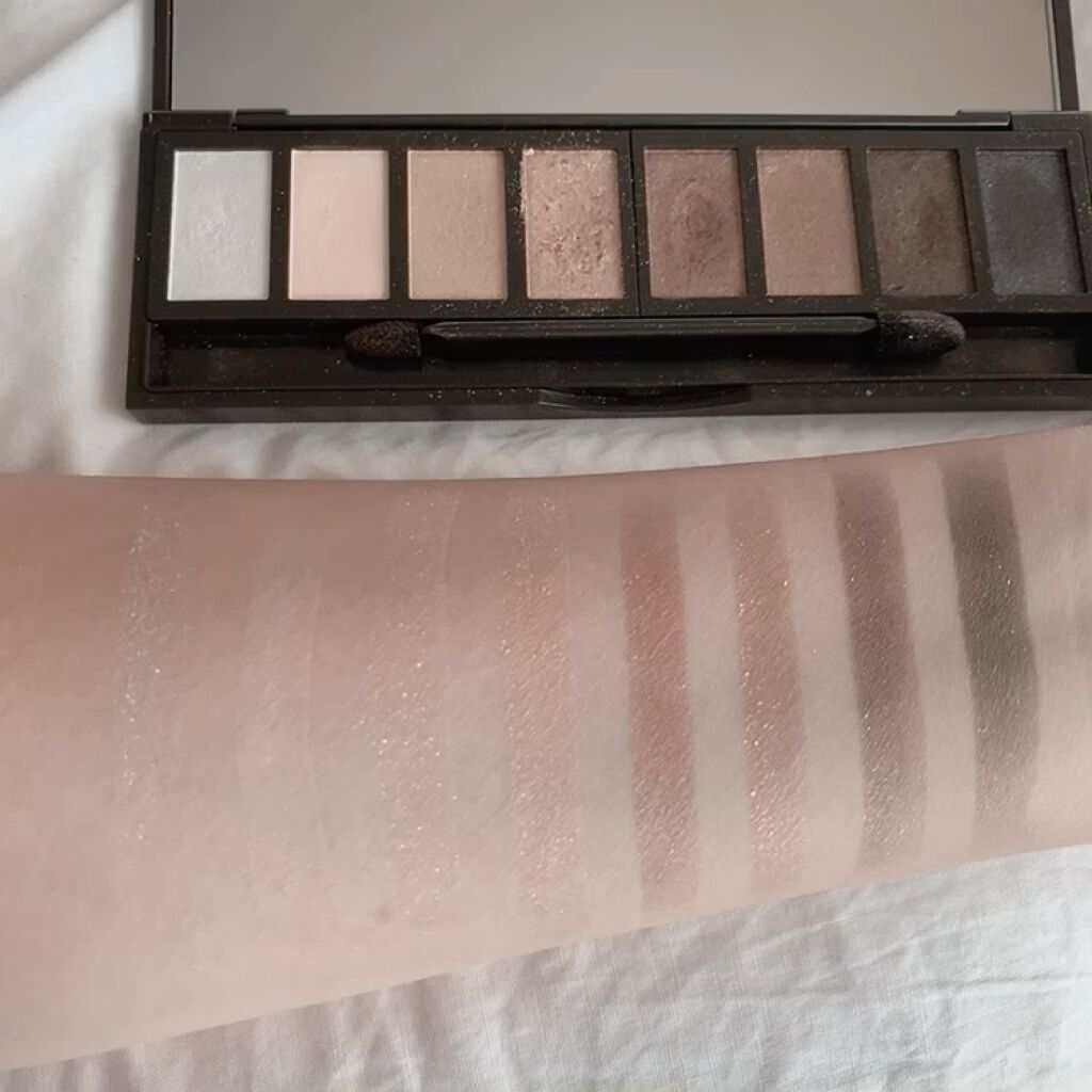 グラマラスリッチ アイパレット (クリスマスコフレ 2018)/Visée/メイクアップキットを使ったクチコミ（3枚目）