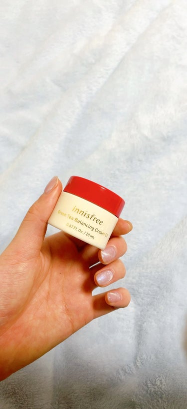 innisfreeのグリーンティー バランシングクリーム EX💫

いつだかの導入美容液のキットについてきたクリームです。
予想以上に良くてびっくり！！
こっくりしたテクスチャーで、潤いを密封してくれる