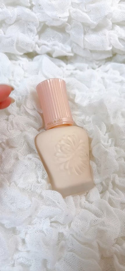 モイスチュアライジング ファンデーション プライマー/PAUL & JOE BEAUTE/化粧下地の人気ショート動画