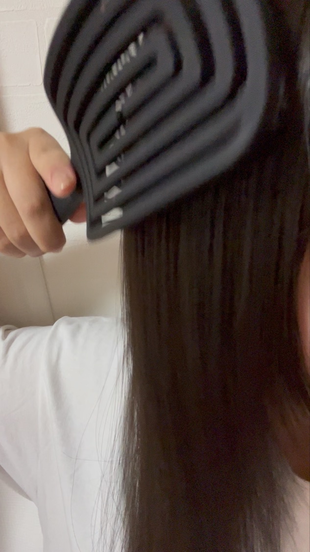 87saku ハナサク 速乾ブラシ/87saku/ヘアブラシを使ったクチコミ（2枚目）