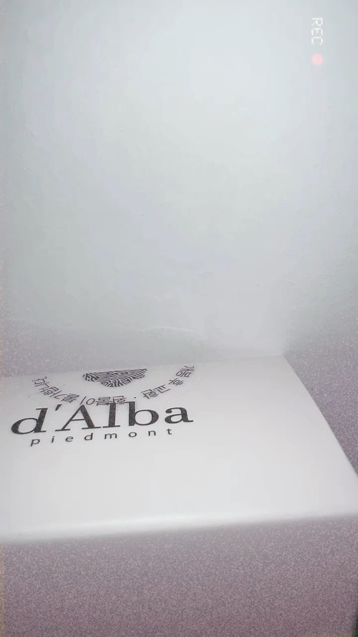 ウォータフルトーンアップサンクリーム/ダルバ/日焼け止めクリームの人気ショート動画