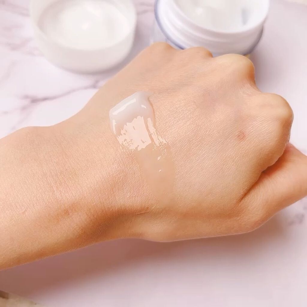 ピュア　ナチュラル　エッセンスローション　ホワイト/pdc/オールインワン化粧品の動画クチコミ3つ目