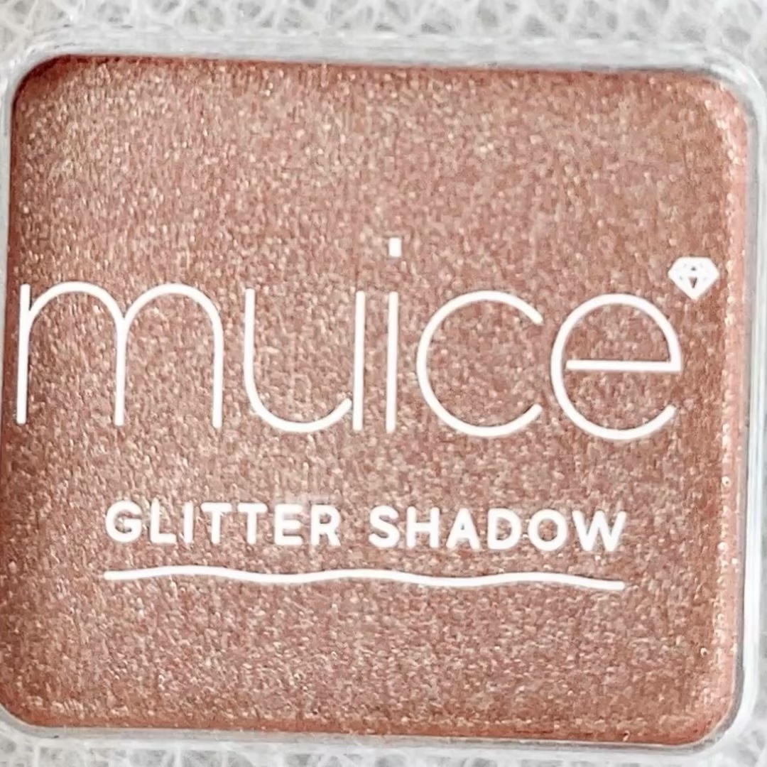 うるみオンアイズ 04 ティヤムシャンパン/muice/単色アイシャドウを使ったクチコミ（1枚目）