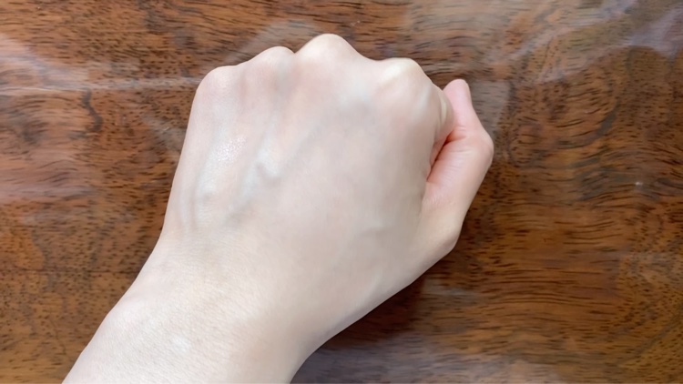 パールグロウハイライト/CEZANNE/パウダーハイライトを使ったクチコミ（2枚目）