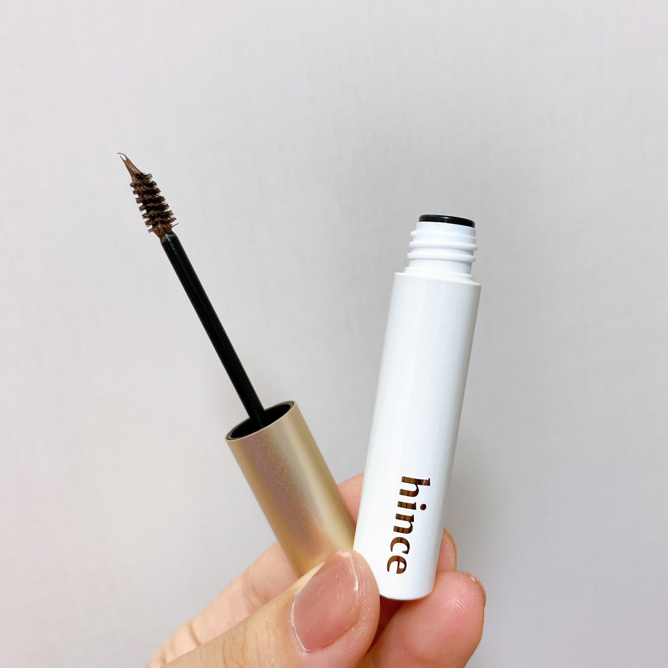 シグネチャーブロウシェイパー/hince/眉マスカラの人気ショート動画