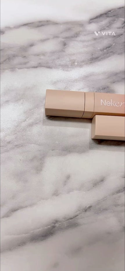 カラースエードリップロッカー/Neker /口紅の人気ショート動画