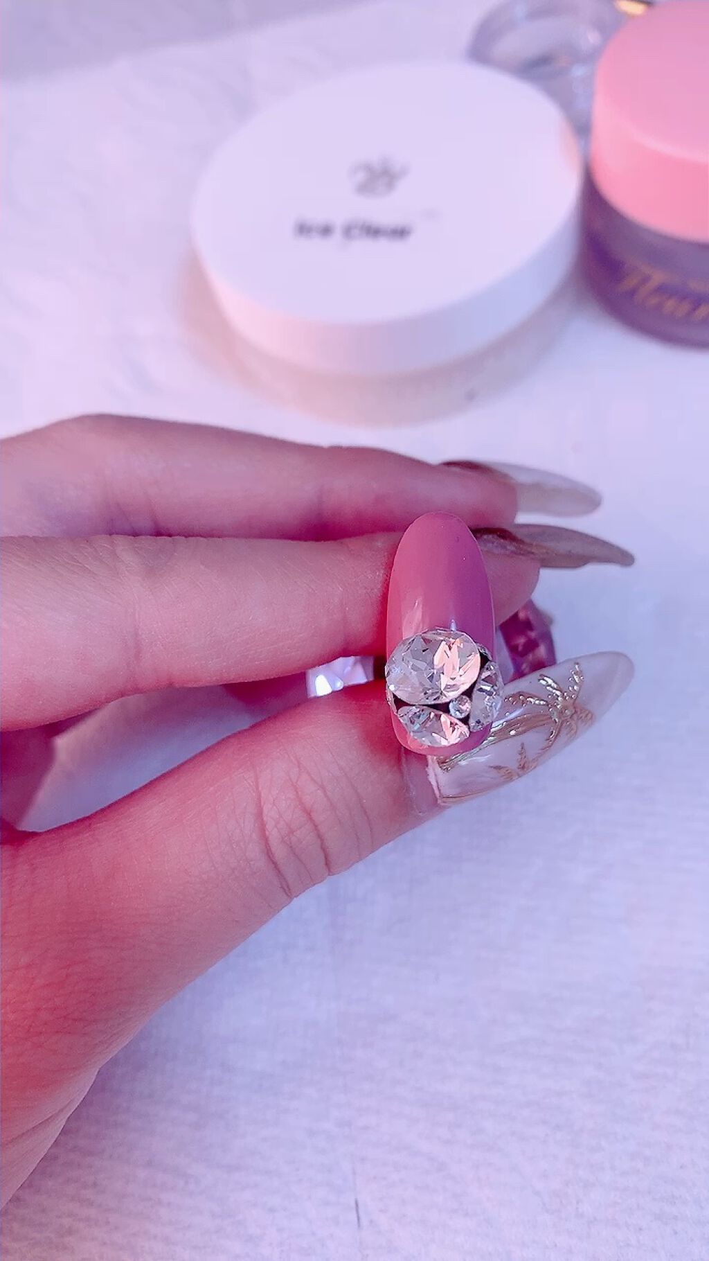 #マオネイル,#ビジューネイル,#mglitterネイル,#キラキラネイルのネイルデザイン