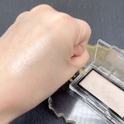 アディクション ザ ブラッシュ ニュアンサー/ADDICTION/パウダーチークの人気ショート動画