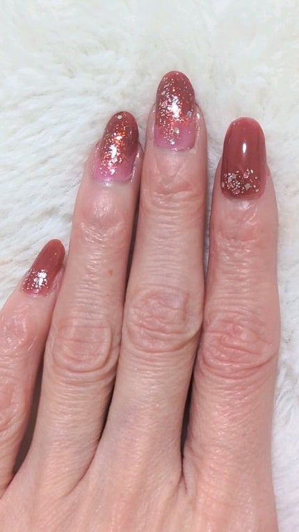 ジェルフィニッシュトップコート/サリーハンセン/ジェルネイルの人気ショート動画