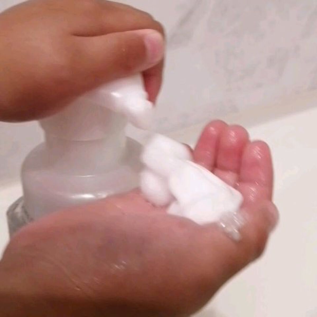 ザ ボディ 泡タイプ ピュアリーサボンの香り/ビオレu/ボディソープを使ったクチコミ（2枚目）