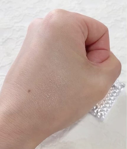 シングルカラーアイシャドウ 04 クリアラメ/CEZANNE/単色アイシャドウを使ったクチコミ(3枚目)