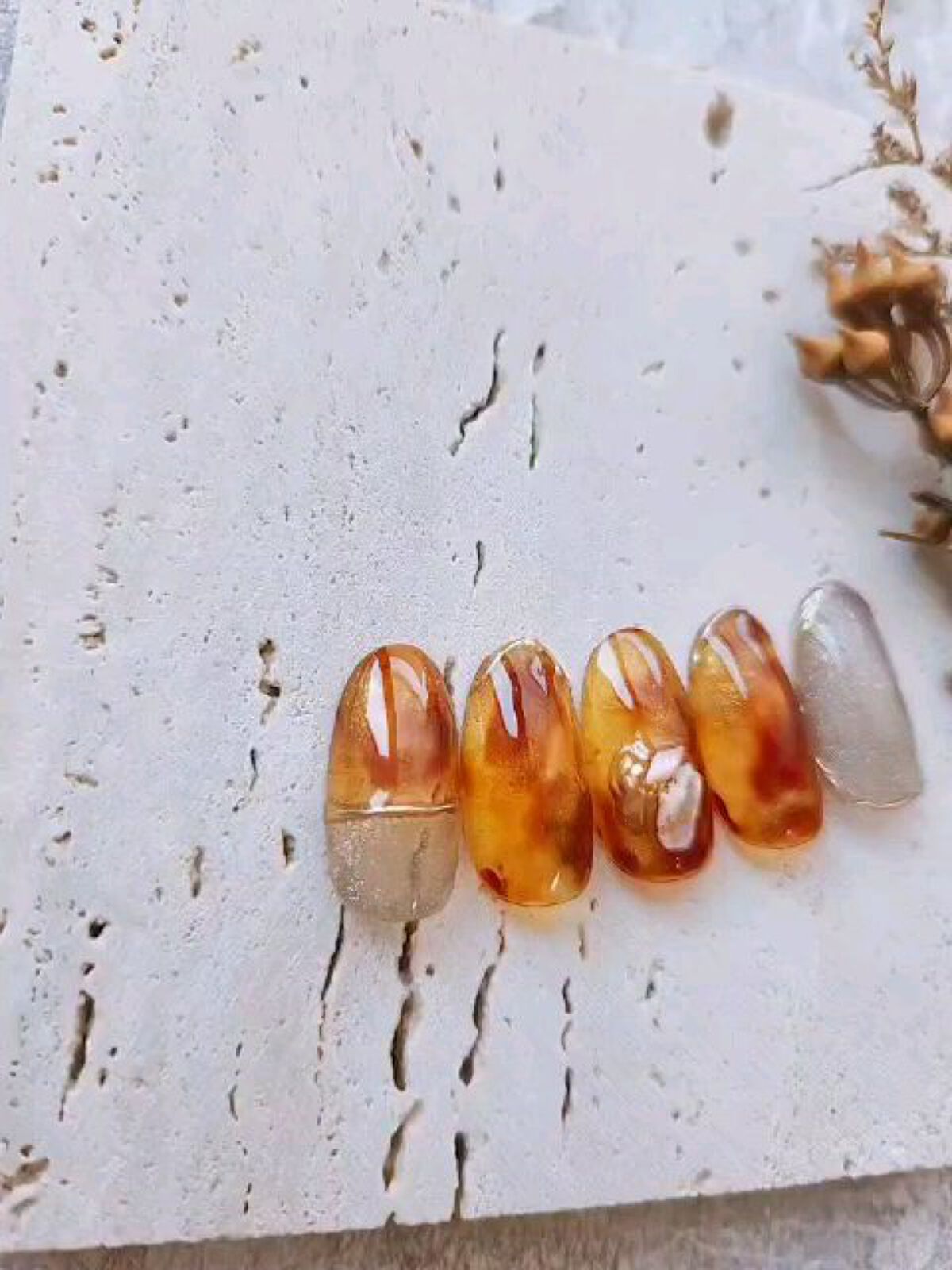 アイシングジェル/グレースガーデン/ジェルネイルの動画クチコミ3つ目