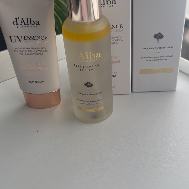 ダルバ ホワイトトリュフファーストスプレーセラム/ダルバ/ミスト状化粧水を使ったクチコミ（3枚目）