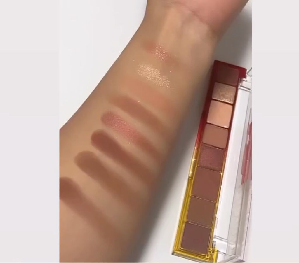 メルティングデューイティント/CLIO/口紅の動画クチコミ3つ目