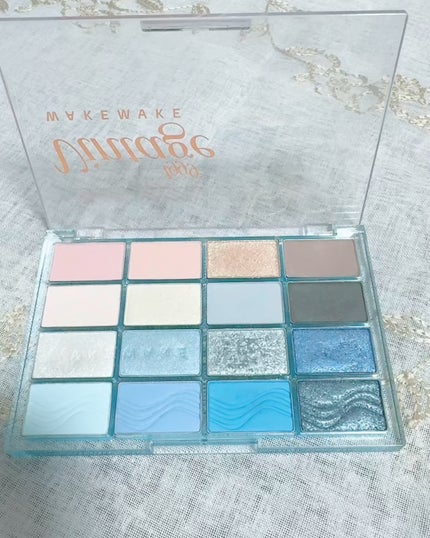 ソフトブラーリングアイパレット/wakemake/アイシャドウパレットの人気ショート動画