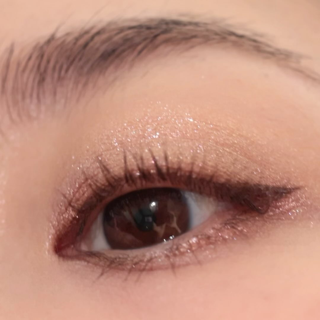 AMBIENT™ LIGHTING BLUSH QUAD - GHOST/HOURGLASS/パウダーチークの動画クチコミ5つ目