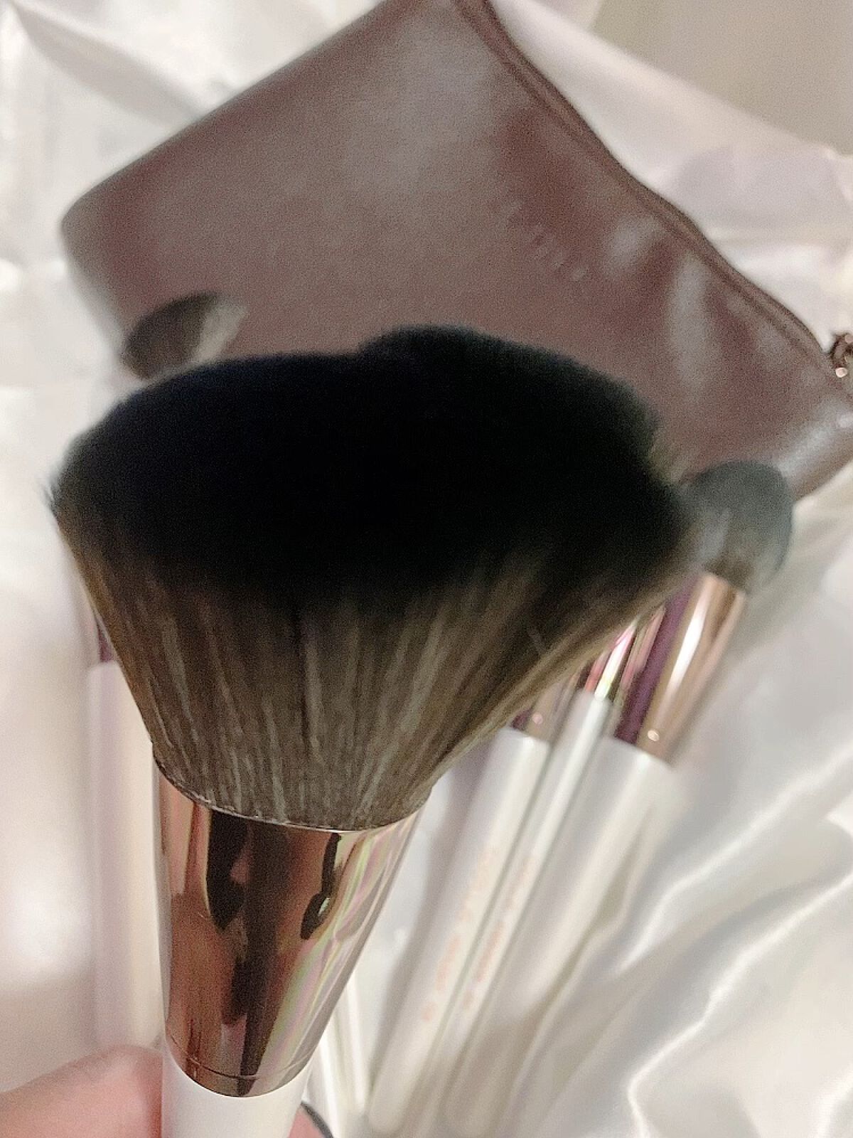 SIXPLUS エレガンスシリーズ ホワイトパール メイクブラシ11本セット/SIXPLUS/メイクブラシを使ったクチコミ（1枚目）