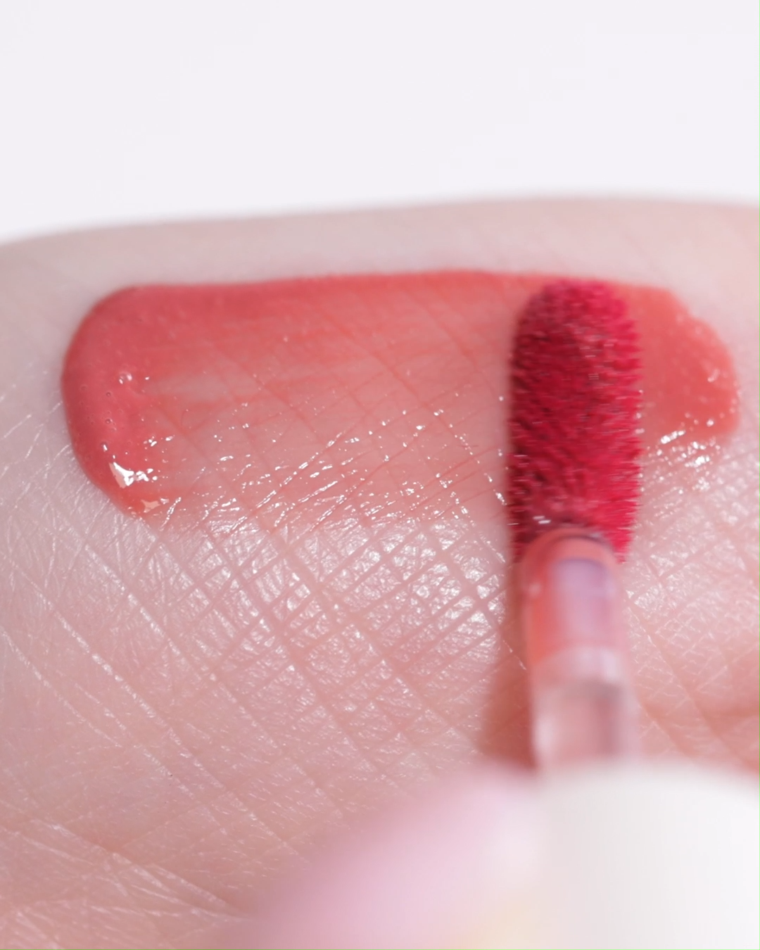 デュブラリーティント/too cool for school/リップティントの動画クチコミ2つ目