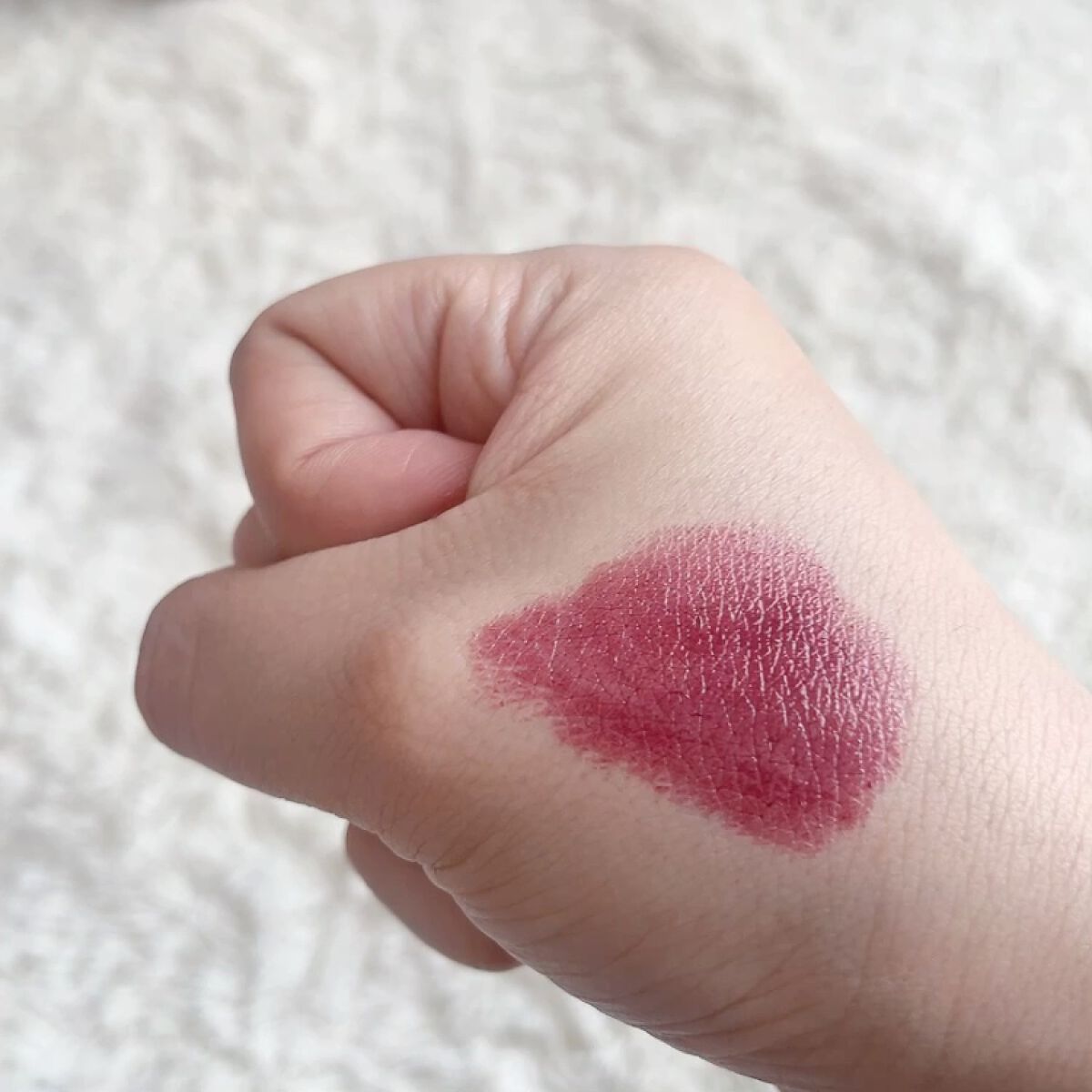 ルージュ アンリミテッド ラッカーシャイン/shu uemura/口紅の動画クチコミ1つ目