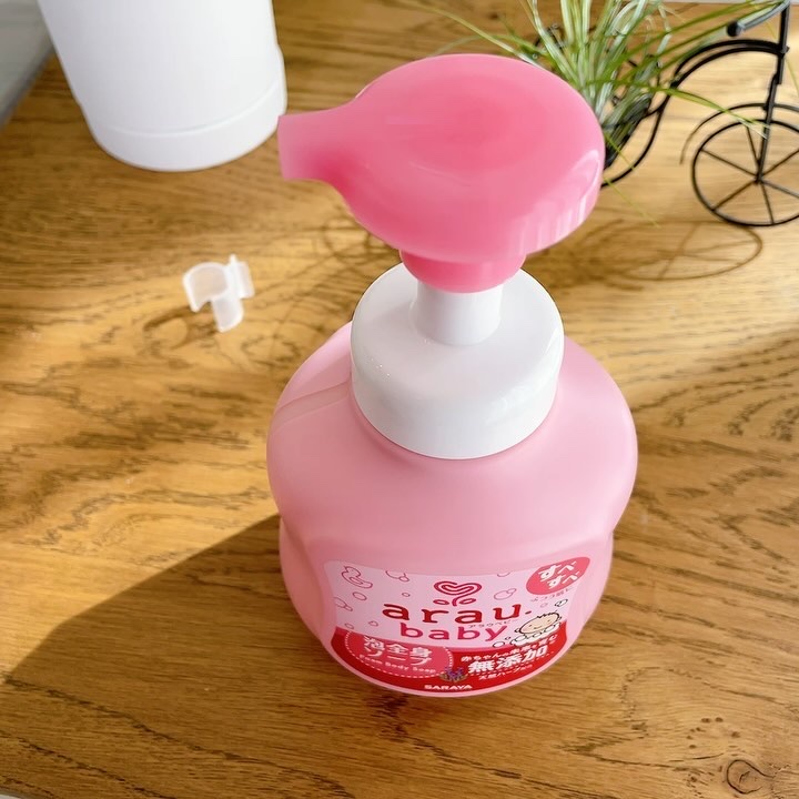 アラウベビー 泡全身ソープ/arau.baby （アラウ ベビー）/ボディソープの動画クチコミ1つ目