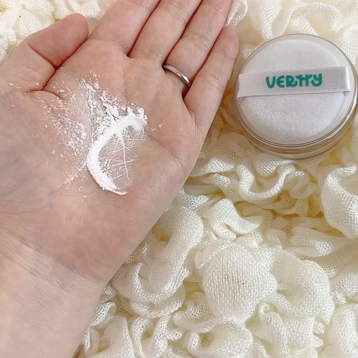 ノーセバムミントブラーパウダー /Vertty/ルースパウダーを使ったクチコミ（3枚目）