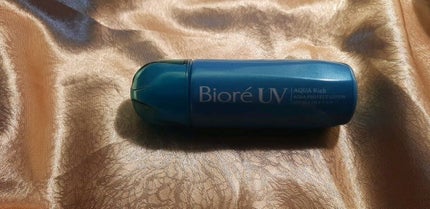 ビオレUV アクアリッチ アクアプロテクトローション(水層パック)/ビオレ/日焼け止めローションの人気ショート動画