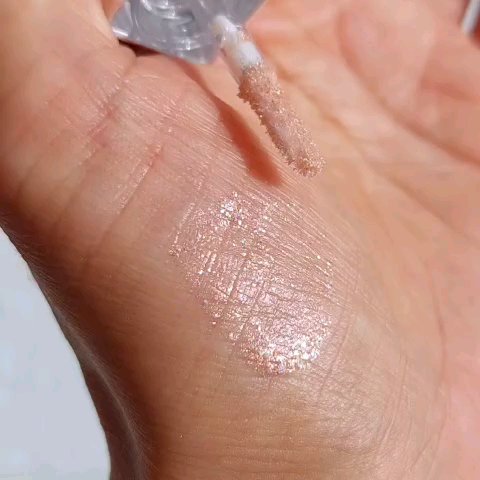 グリッターアイシャドウ/Dear.A/グリッターを使ったクチコミ（3枚目）