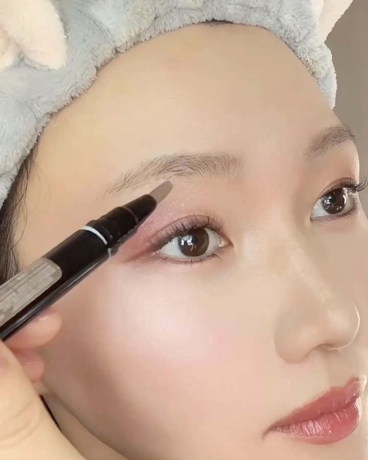 KANEBO カネボウ アイブロウシェイドライナーのクチコミ「🔖購入品紹介

購入してから約4ヶ月。
正直に言うと、
良い日はすごく良い一方で、完成度にムラ.....」（2枚目）