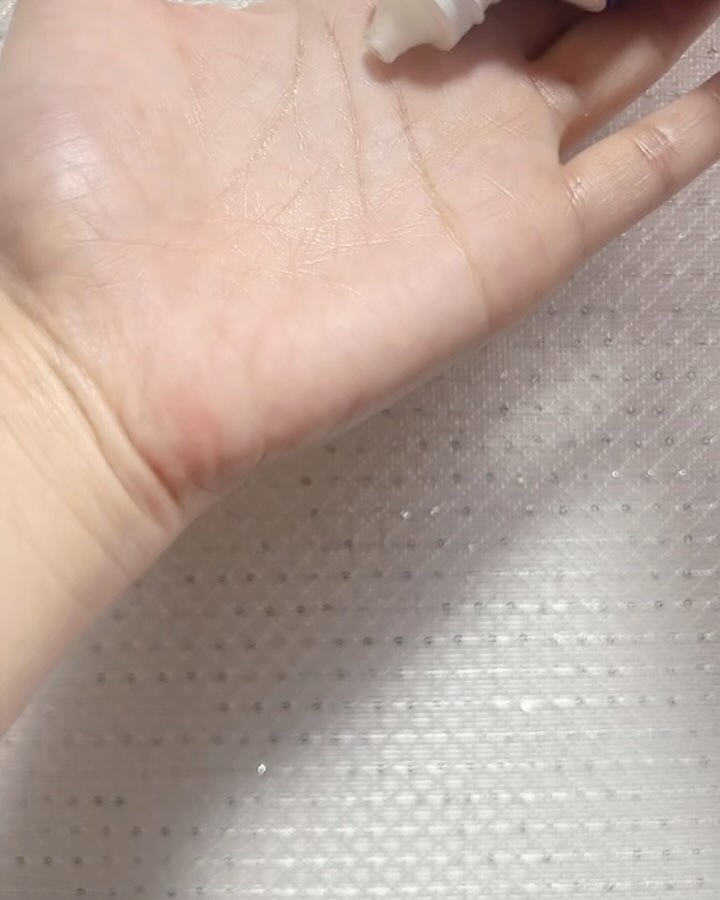 ニベアUV ディープ プロテクト＆ケア ジェル/ニベア/日焼け止めジェルを使ったクチコミ（2枚目）