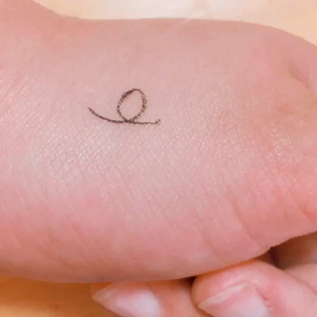 1DAY TATTOO プロキャスト ザ・アイライナー/K-パレット/リキッドアイライナーの動画クチコミ2つ目