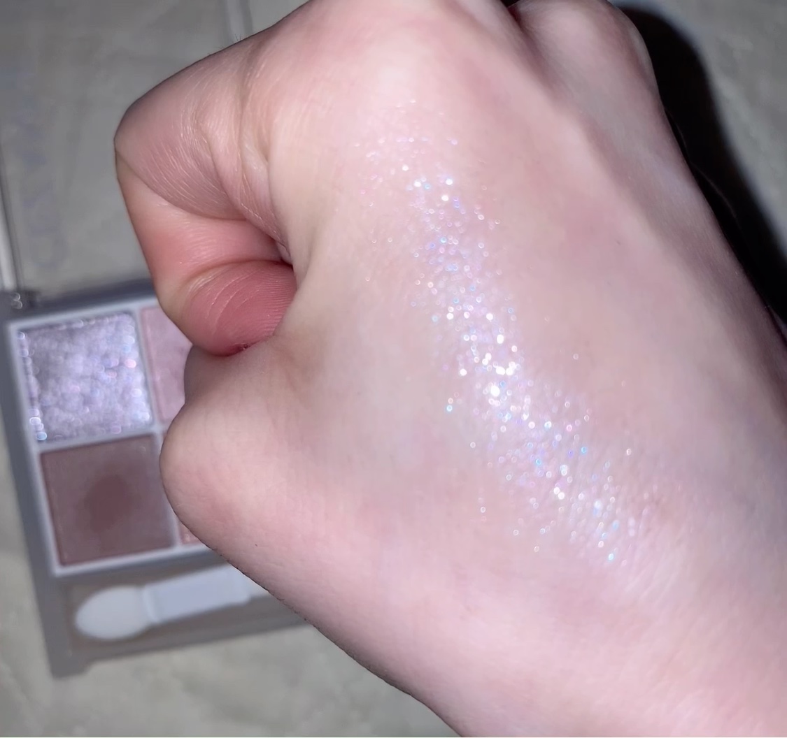 ペールトーンアイシャドウ/CEZANNE/アイシャドウを使ったクチコミ（3枚目）