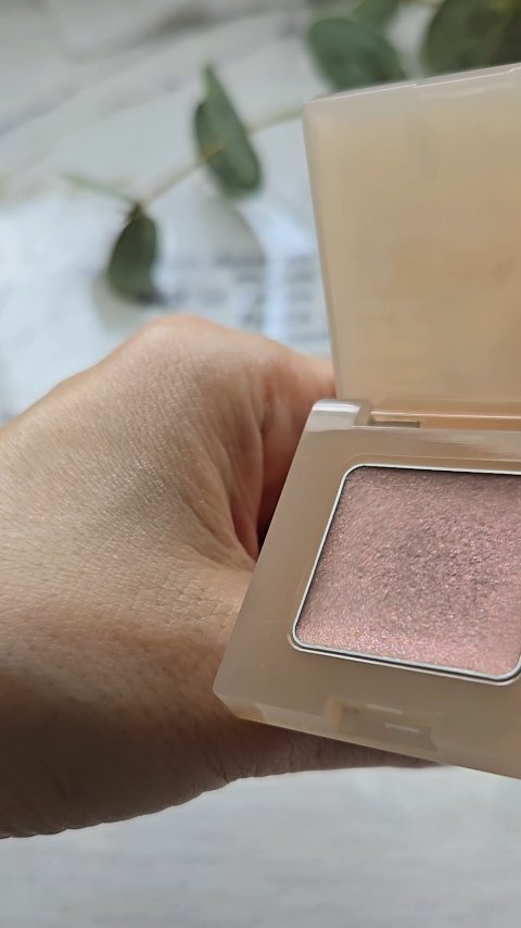 ナチュラルグロウカラー/ザ・プロダクト/ジェル・クリームアイシャドウの動画クチコミ5つ目