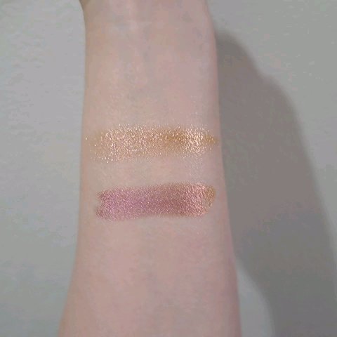 グリッツロングウェアスティックシャドウ/wakemake/パウダーアイシャドウを使ったクチコミ（3枚目）