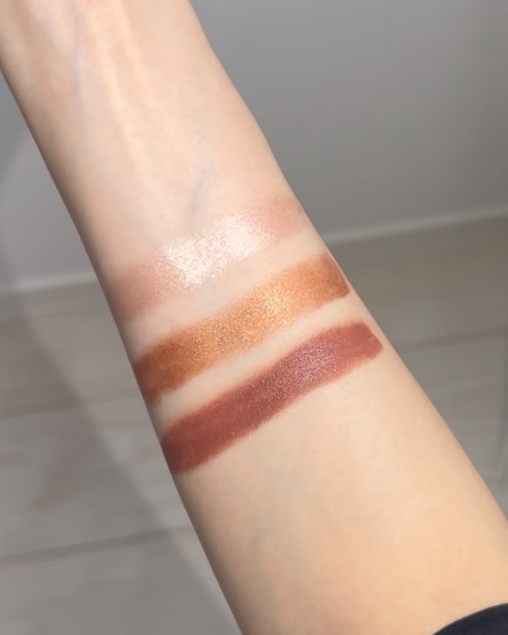 アーティスト カラークレヨン/MAKE UP FOR EVER/ジェル・クリームチークの動画クチコミ1つ目