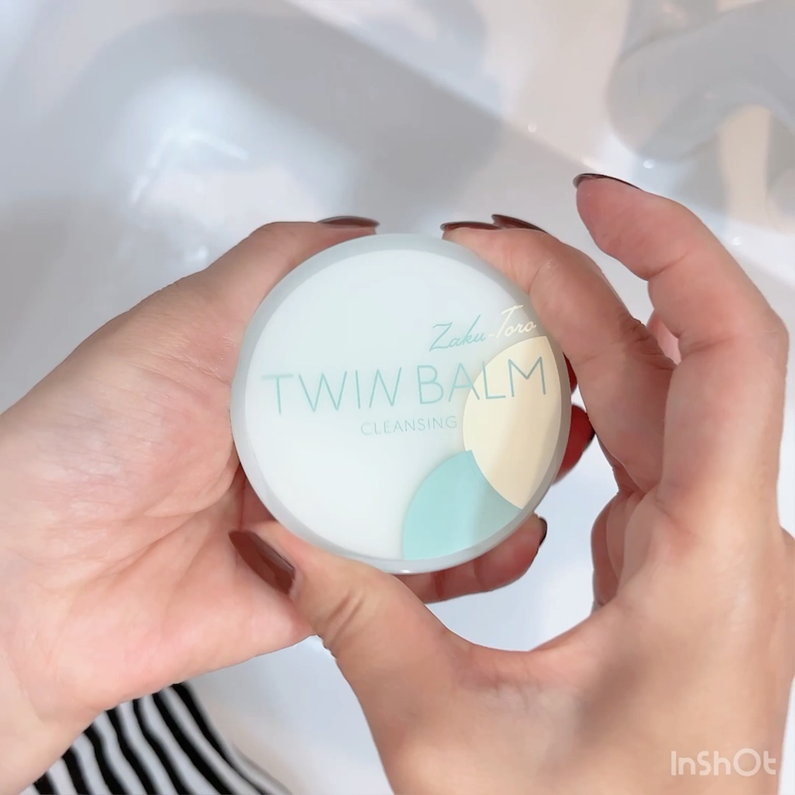 ツインバーム シャリとろ/ISEHAN Lab./クレンジングバームの動画クチコミ2つ目