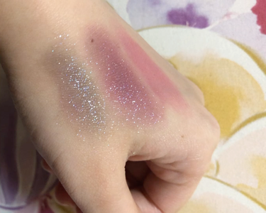 プレイフルカラー アイ＆フェイス/コフレドール/単色アイシャドウを使ったクチコミ（2枚目）