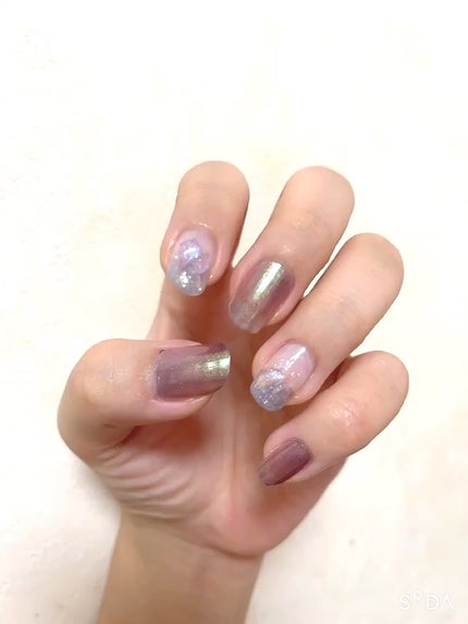 カラフルネイルズ/キャンメイク/マニキュアの人気ショート動画