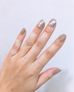 マニキュア/キャンドゥ/マニキュアの動画クチコミ1つ目