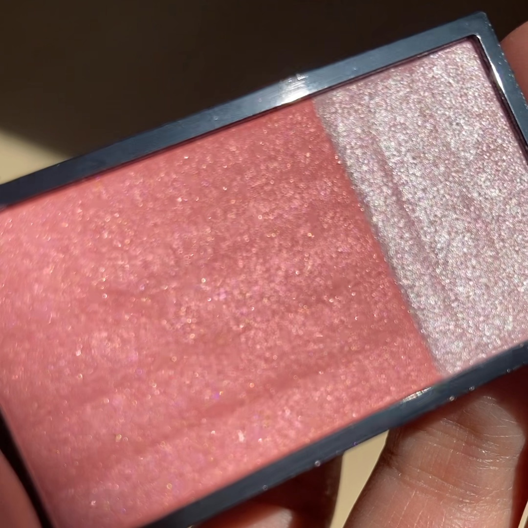 ESPRIQUE❤️
ピュアリーベール チーク

PK-1　クリームピンク

いろんなチークを買い漁っているけど、やっぱりこれにおちつく。

#一軍コスメデッキ紹介動画 