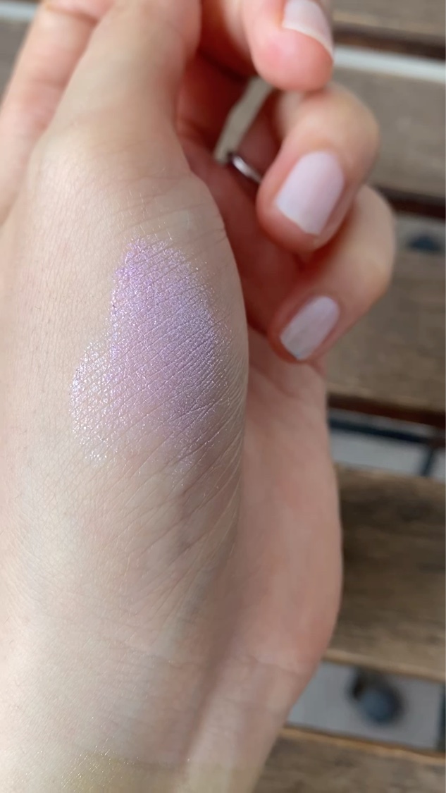  スーパーショックシャドウ/ColourPop/単色アイシャドウの動画クチコミ5つ目