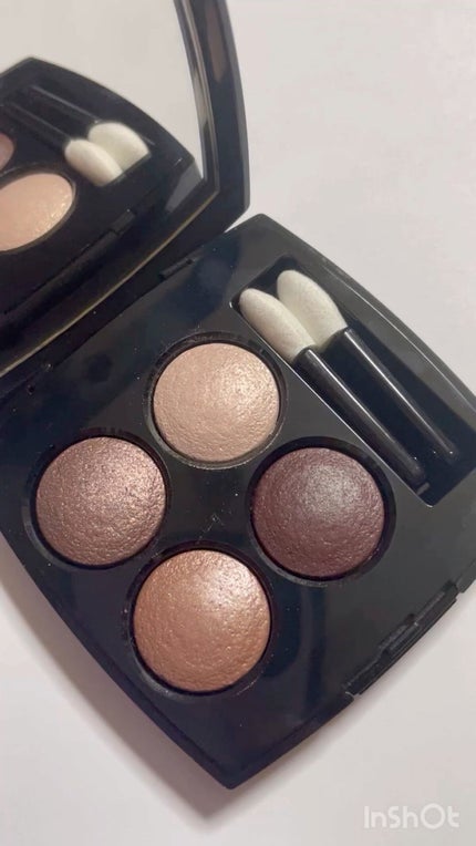 レ キャトル オンブル/CHANEL/アイシャドウパレットの人気ショート動画