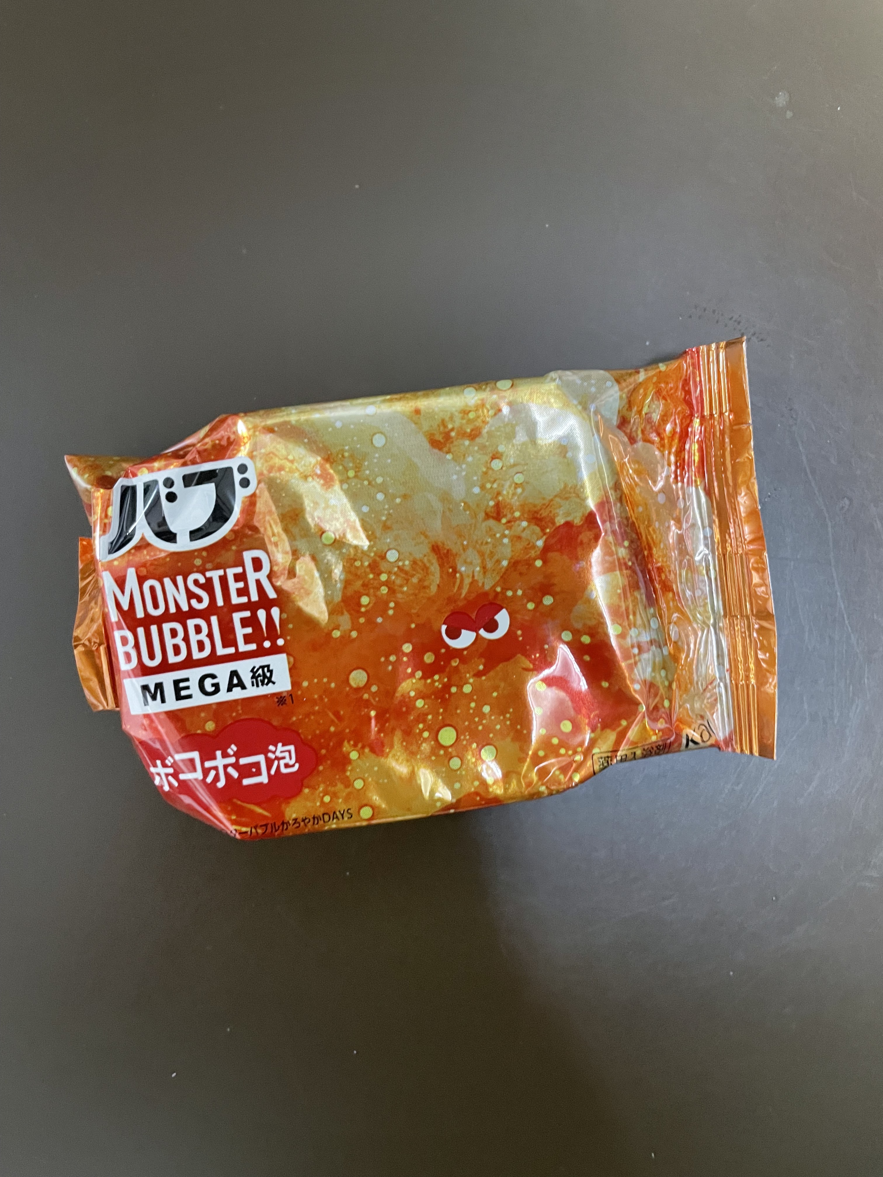 バブ モンスターバブルMEGA級 ボコボコ泡 スパイシーエナジーの香り​/バブ/炭酸系入浴剤を使ったクチコミ（1枚目）