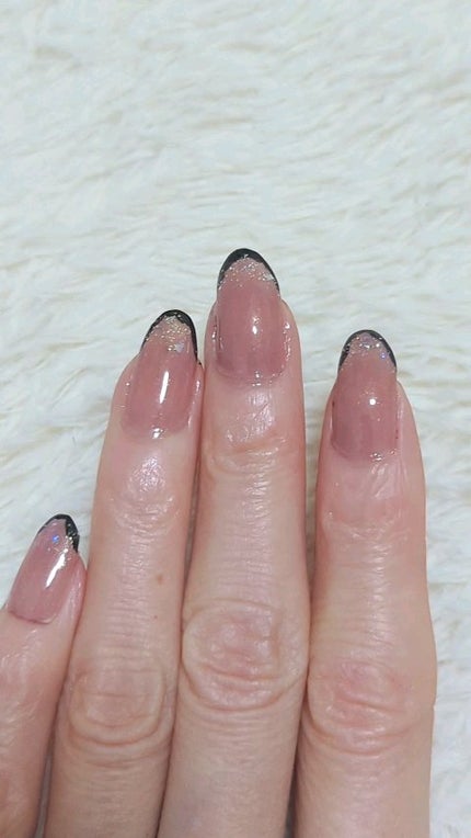 カラフルネイルズ/キャンメイク/マニキュアの人気ショート動画