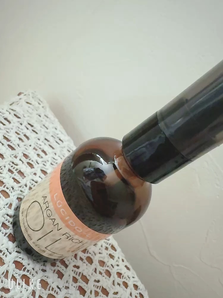 オイルトリートメント #EXヘアオイル リッチモイスチャー/ルシードエル/ヘアオイルの動画クチコミ5つ目