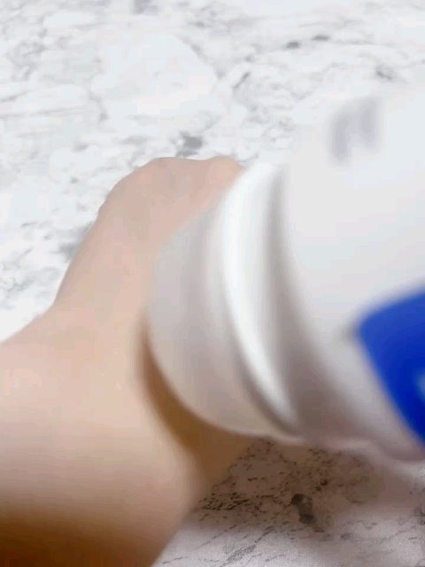 BODY-GA 薬用デオドラントクリーム/明治薬品/デオドラント・制汗剤を使ったクチコミ（3枚目）